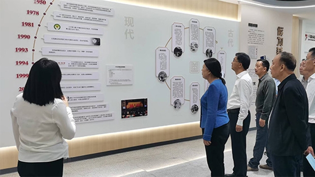 福建省慈善總會會長雷春美率隊赴湖北考察慈善工作